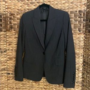 Rafaella’s suit coat.